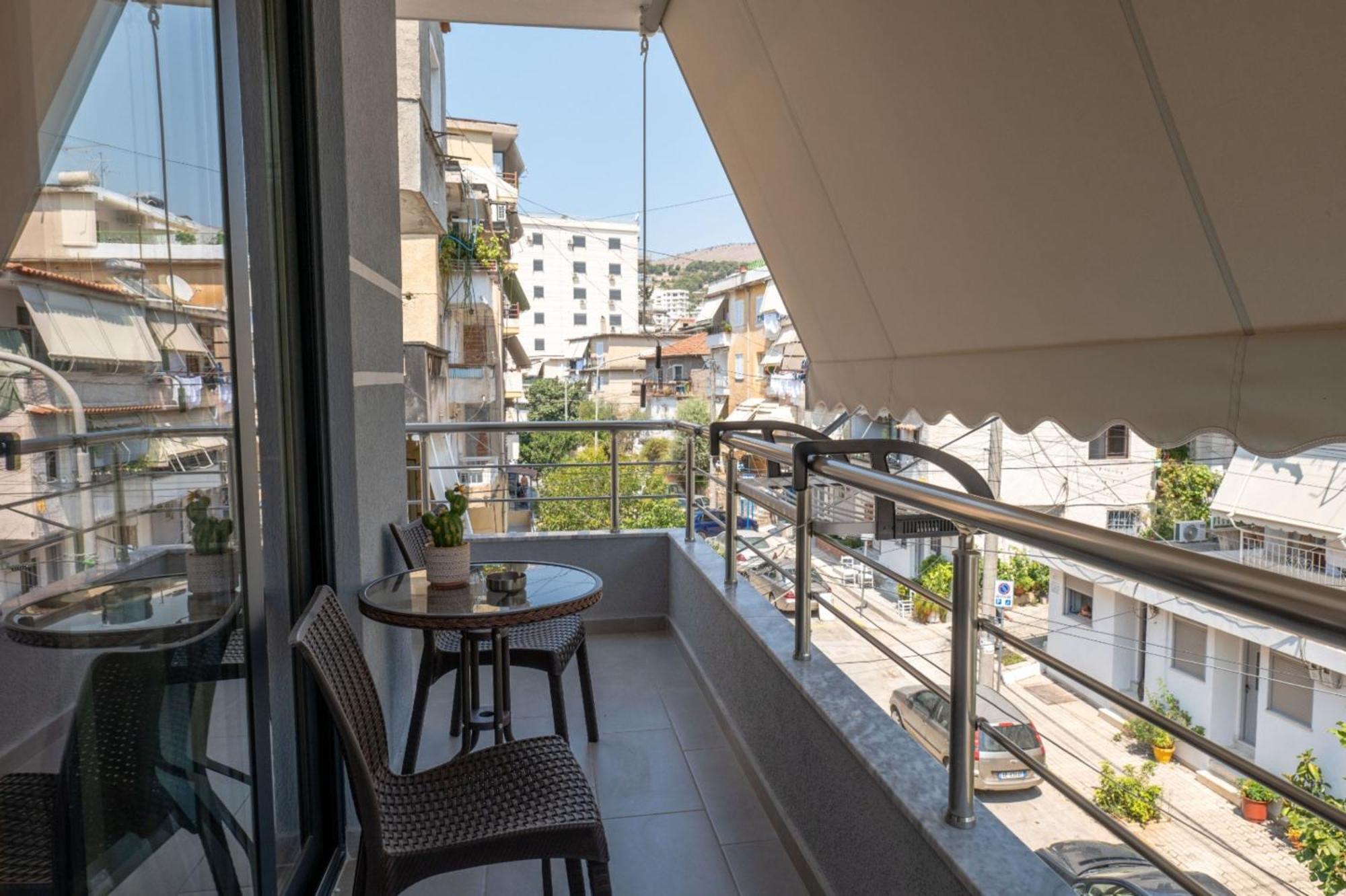 Aleksandra Apartments Sarandë Exterior foto